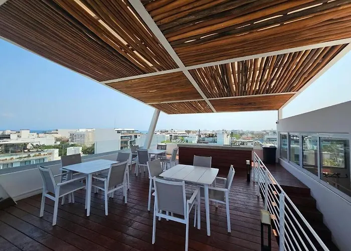 Kumaru Studio Steps From The Beach